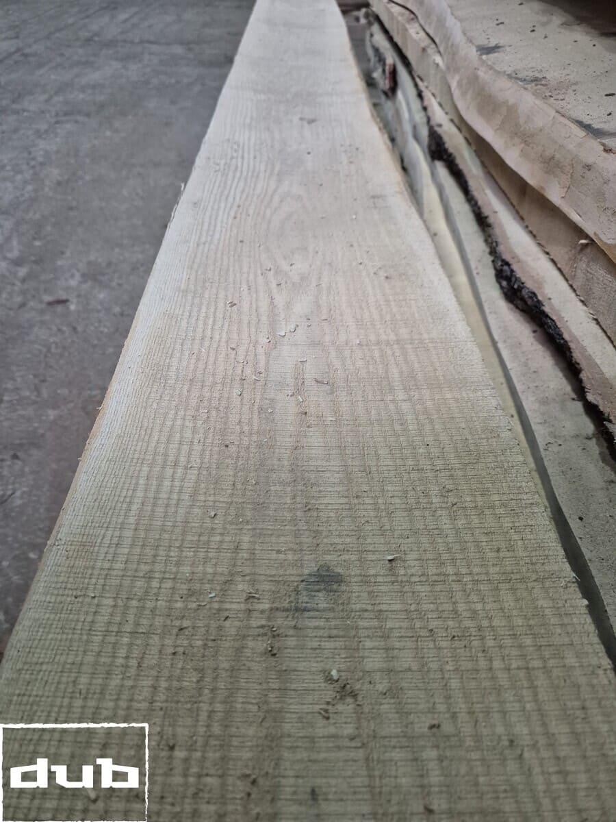 Доска ясеня сухая обрезная 0 сорт 2000-3000х150х50