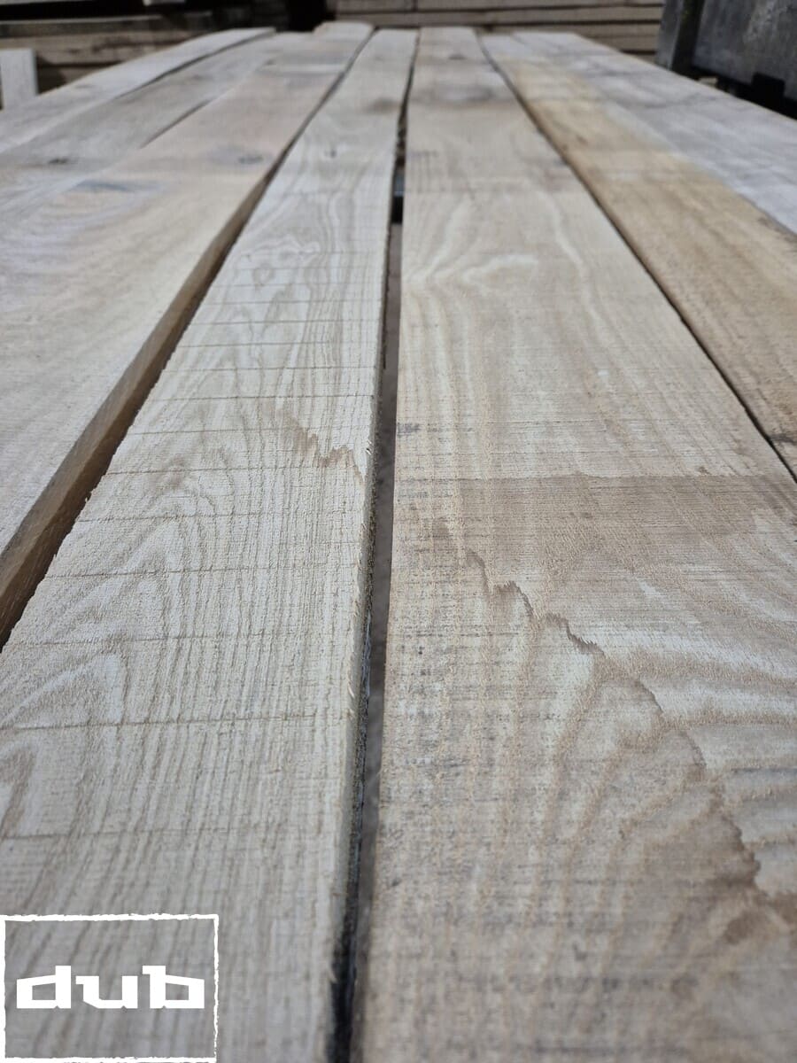 Доска ясеня сухая обрезная 2 сорт 3000х150х32мм